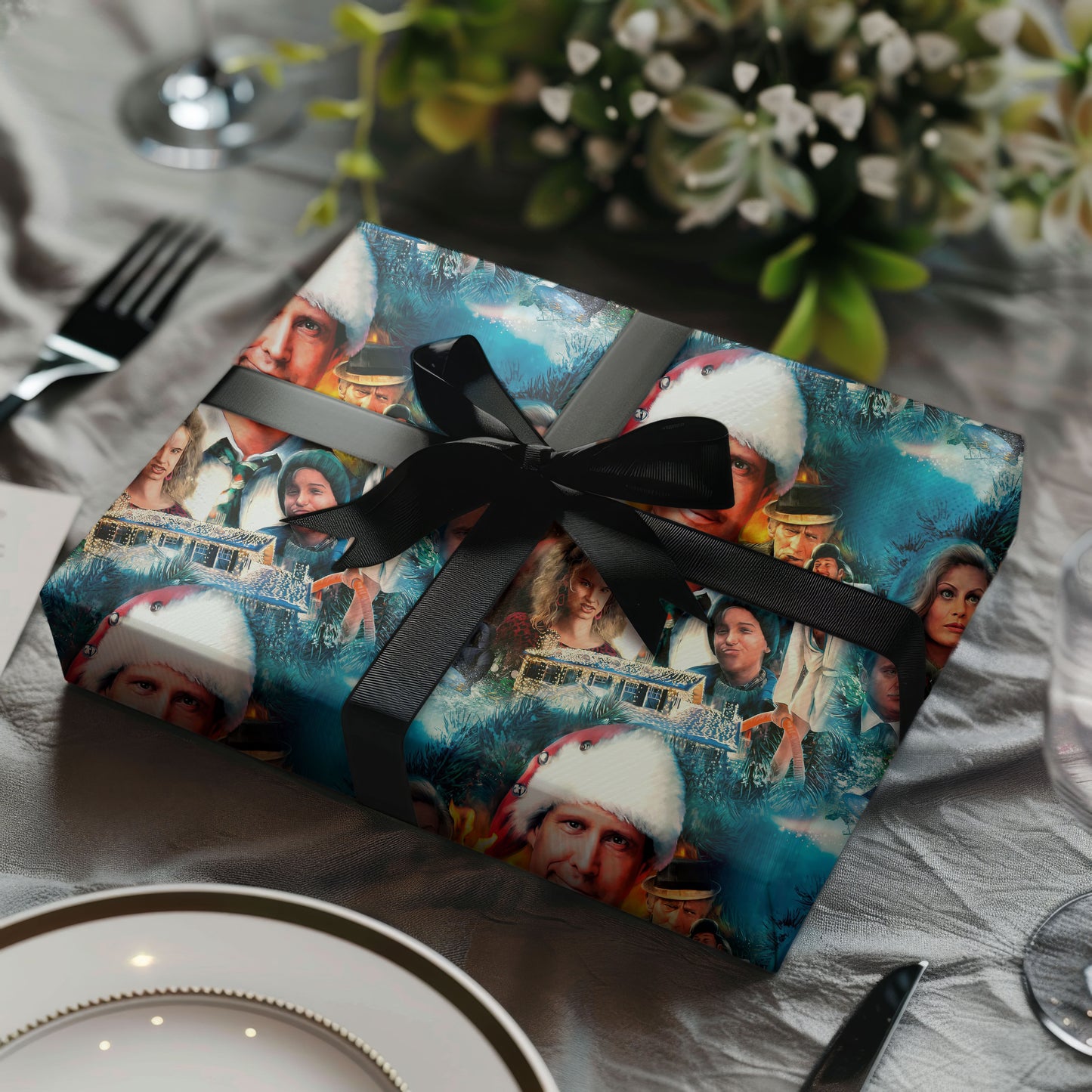 National Lampoon's Christmas Vacation Wrapping paper, Clark Griswold Gift Wrap Sheet