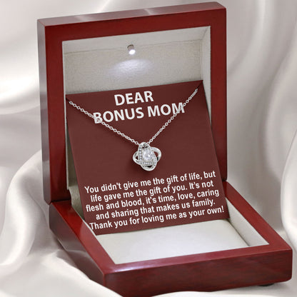 To My Mom Necklace with Message Card