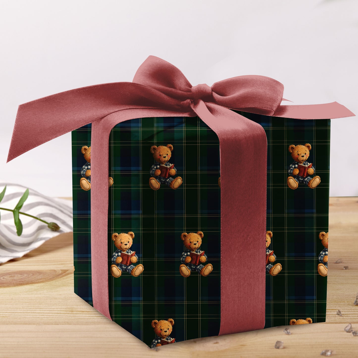 Teddy Reading Book Christmas Wrapping Paper