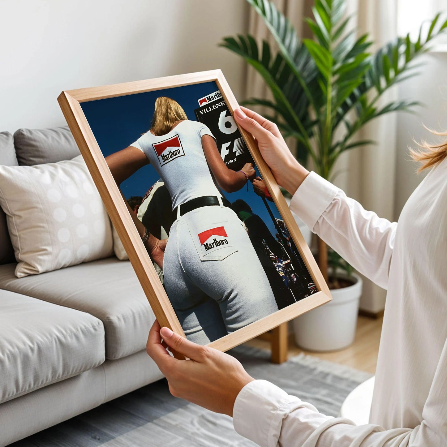 Vintage F1 Marlboro Woman Print