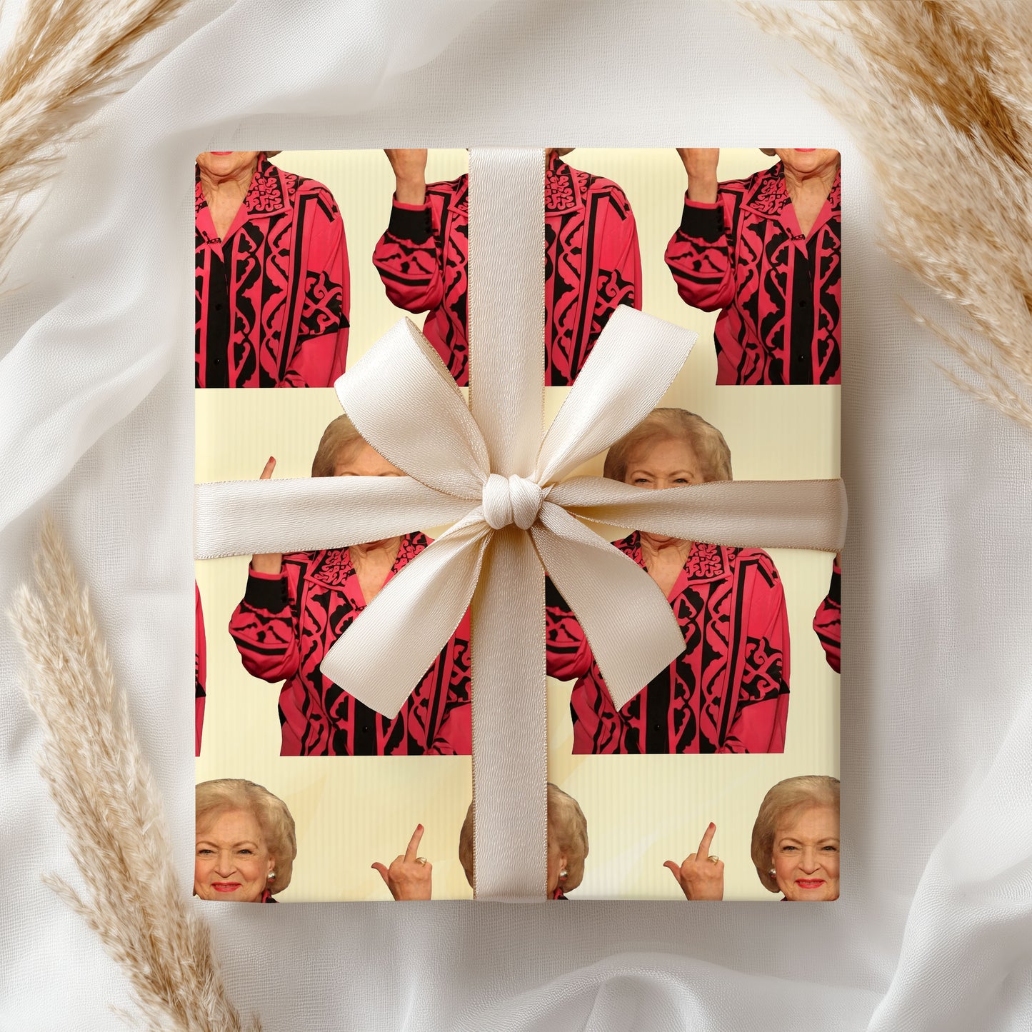 Malcolm In The Middle Wrapping Paper Betty White Cameo Paper