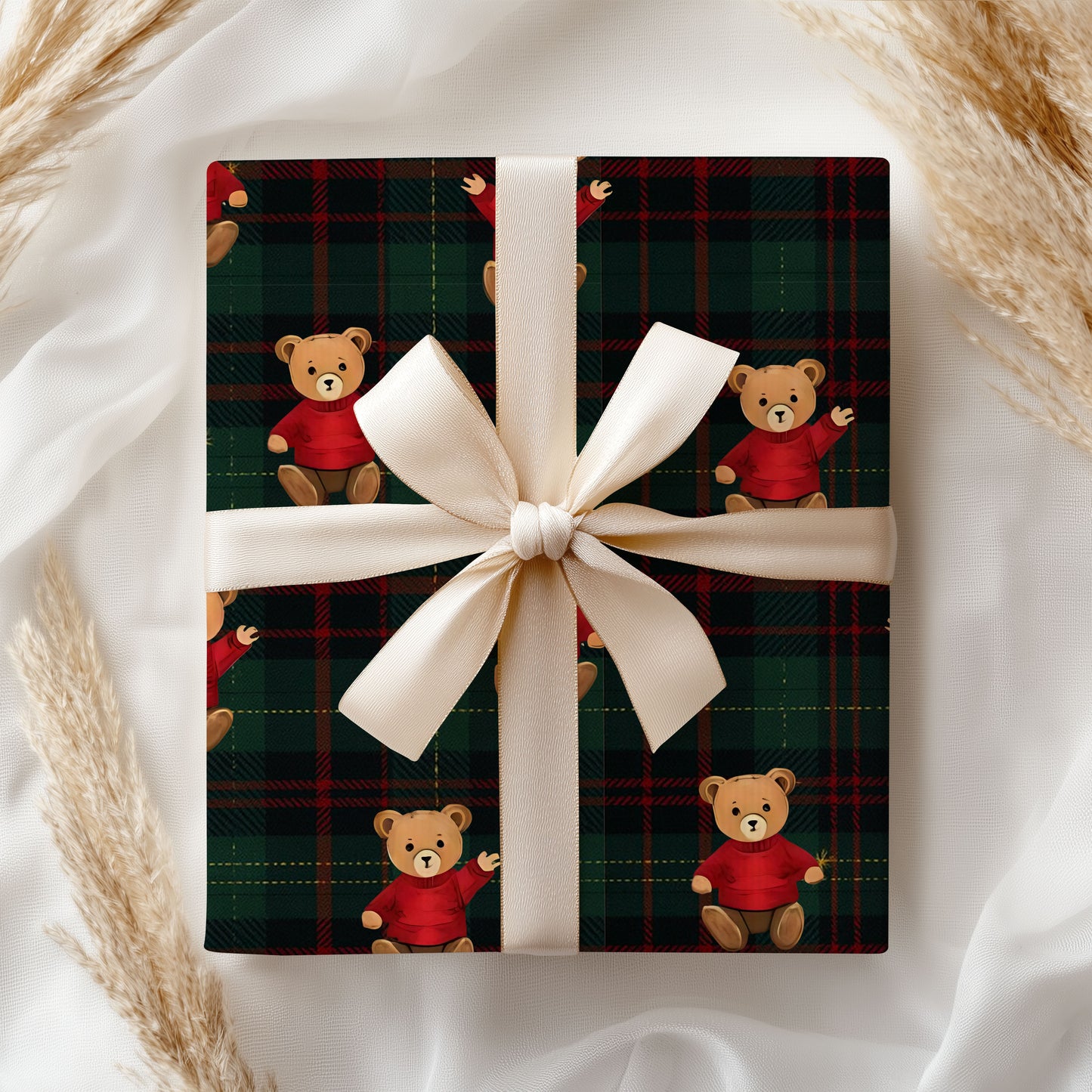 Bear Xmas Gift Wrapping Paper