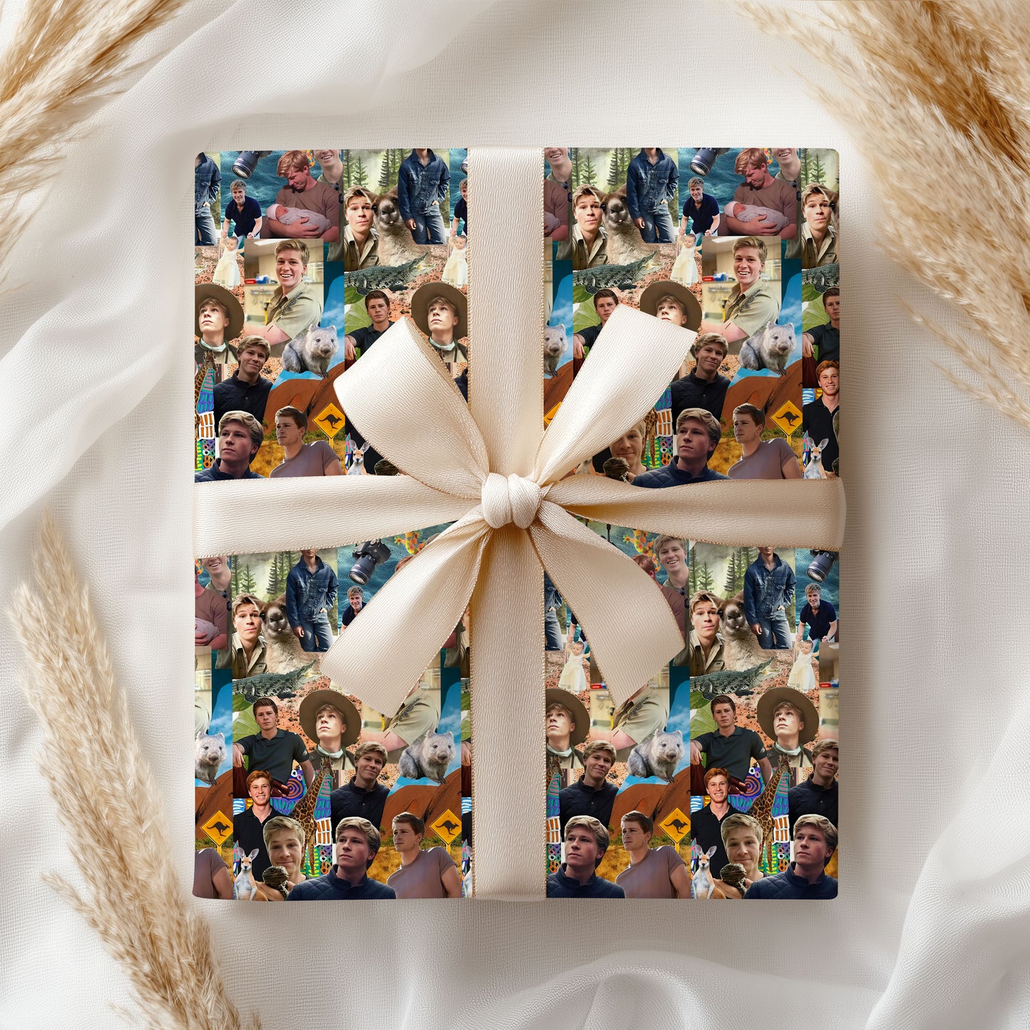 Robert Irwin Christmas Wrapping Paper