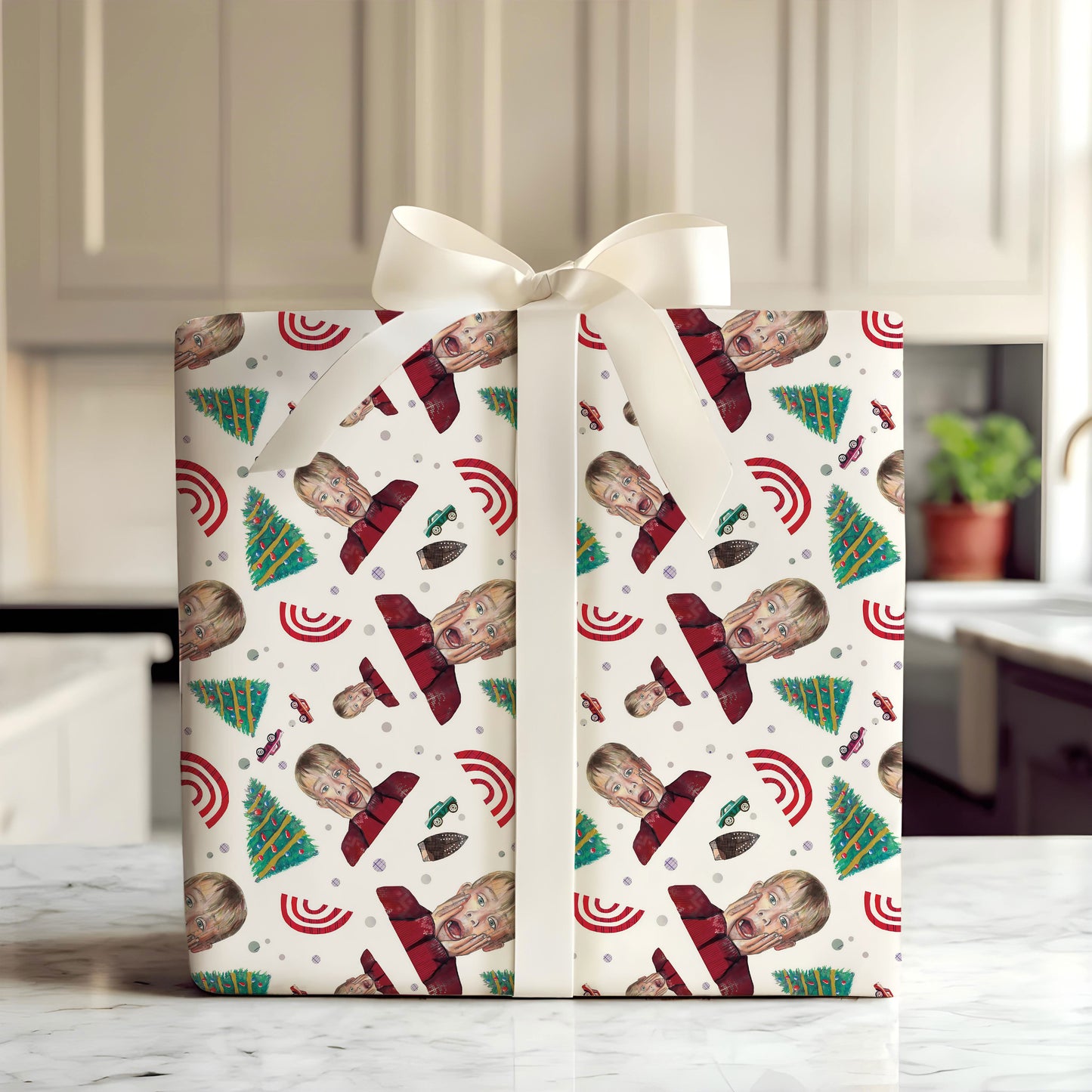 Home Alone Christmas Wrapping Paper, Macaulay Culkin, 90s Christmas Movie Wrap Gift